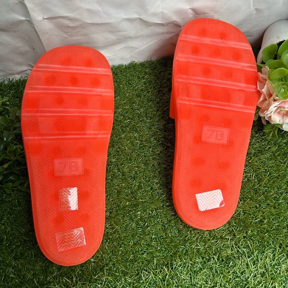 Women’s Coral Slide Sandals - Glossy Jelly Comfort